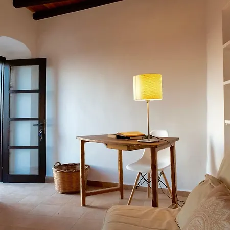 Positivespace Olive Tree * Lévktron