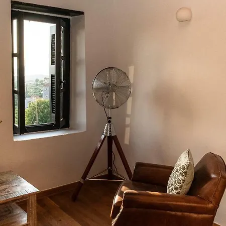 Positivespace Olive Tree Villa Lévktron