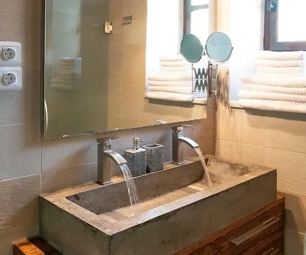 Positivespace Olive Tree *